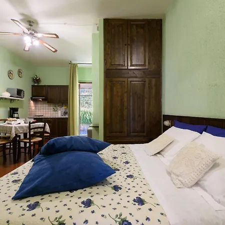 Casa *